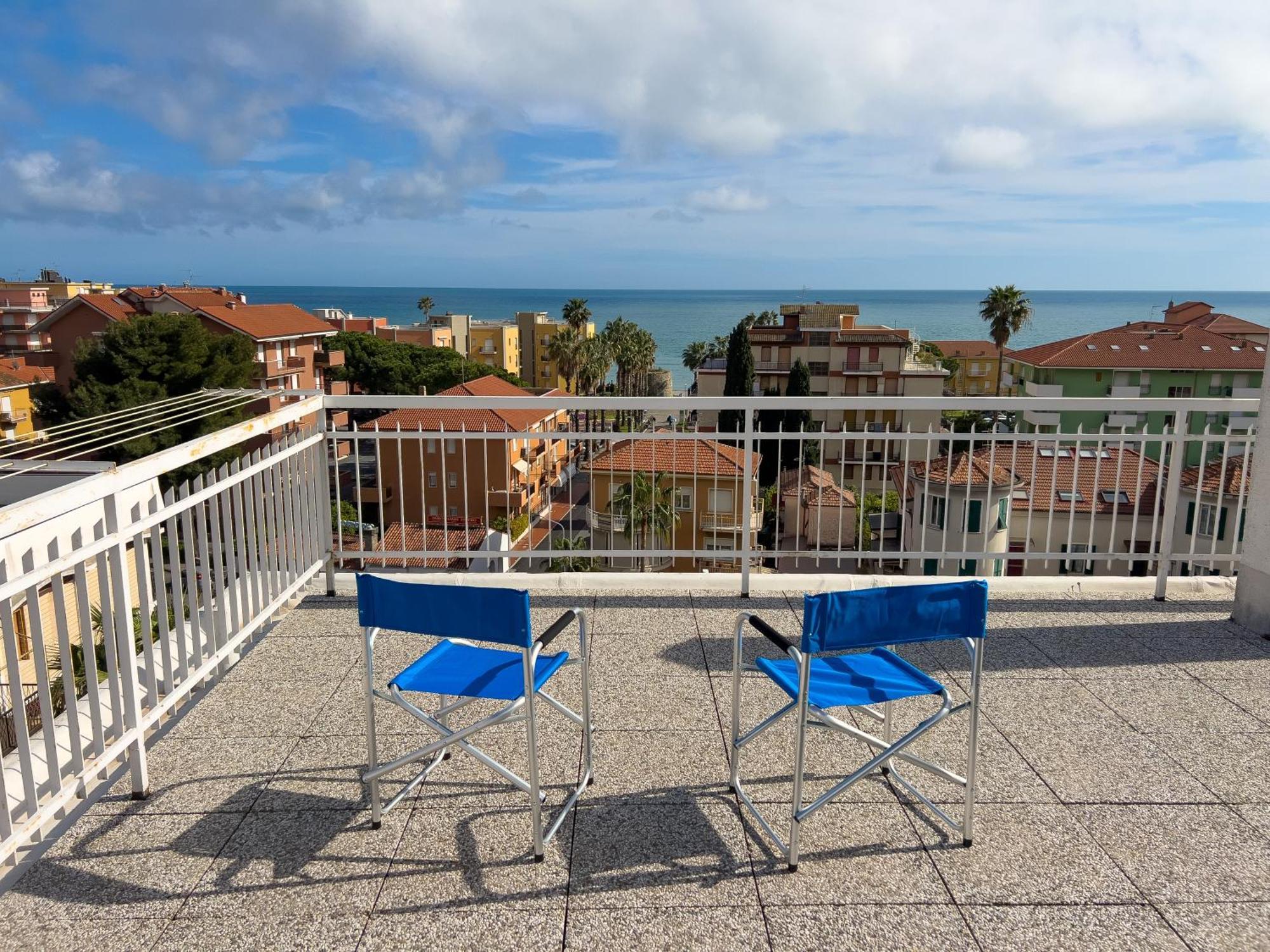 Casa Carlotta Διαμέρισμα San Bartolomeo Al Mare Εξωτερικό φωτογραφία